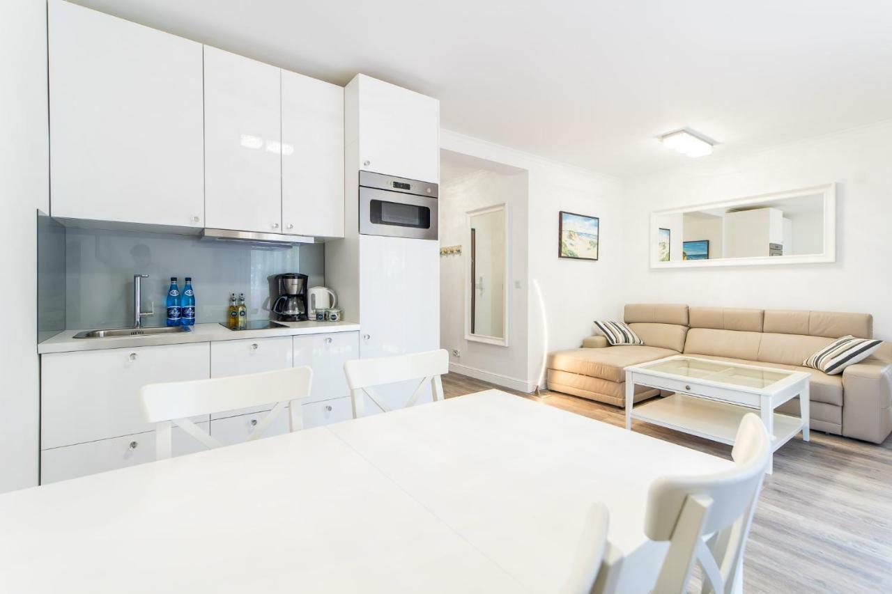 Kolorowe Balkony - Stylowy Apartament Nad Morzem By Noclegi Renters Miedzyzdroje Dış mekan fotoğraf